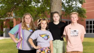 Okullardaki LGBTQ+ Kulüplerinin Genç Zihinlere Etkisi