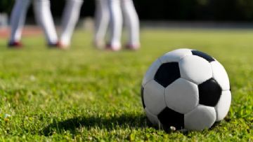 Beş Trans Oyuncunun Yer Aldığı Kız Futbol Takımının Rakibini 10-0 Yenmesi Öfkeye Neden Oldu