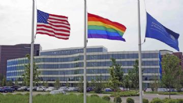 Cinsiyet Değiştirdikten Sonra Esas Cinsiyetine Geri Dönenler Tıpta Neden Tanınmıyor?