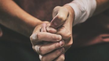 Makale: Cinsiyet Değiştirme Ameliyatı Geçirenlerin İntihar Girişim Oranı