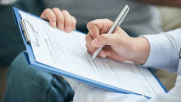 Cinsiyet Değiştirmede Ergenlere Sunulan Bilgilendirilmiş Onam Formlarının Değerlendirilmesi