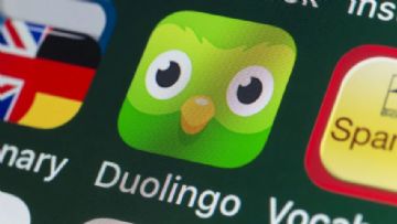 Duolingo, LGBTQ+ İçeriği Nedeniyle Rusya'da Soruşturmayla Karşı Karşıya