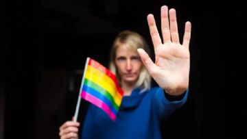 LGBTQ+ Savunucusu Bir Annenin, Erkek Olduğuna Karar Veren Kızına Yaklaşımı