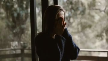 Okul Arkadaşlarının Etkisiyle Transseksüellik Furyasına Kapılan Genç Kız Ailesini Terk Etti