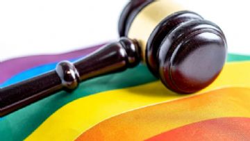 Polonya Hükümeti, Nefret Söylemi Adı Altında LGBT Hareketine Dokunulmazlık Sağlayan Bir Yasa Tasarısı Hazırlıyor